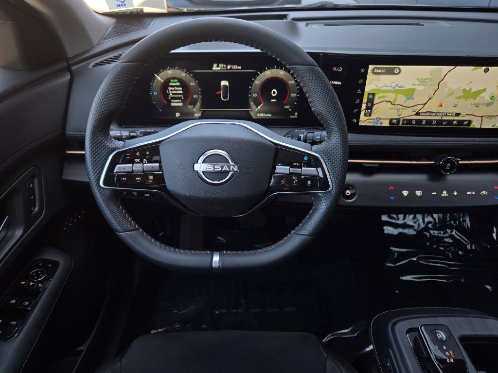 Used 2024 Nissan Ariya FWD image 15