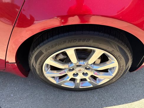 Used 2009 Cadillac CTS 3.6 RWD image 16