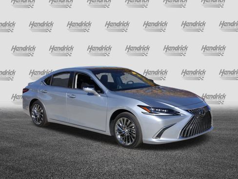 Certified 2024 Lexus ES 350 Ultra Luxury image 2