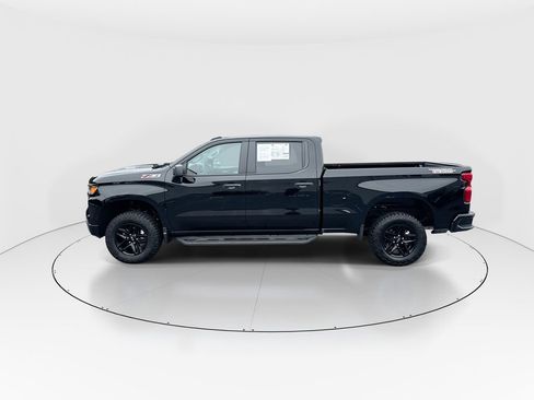 Used 2025 Chevrolet Silverado 1500 Custom Trail Boss AWD/4WD image 5