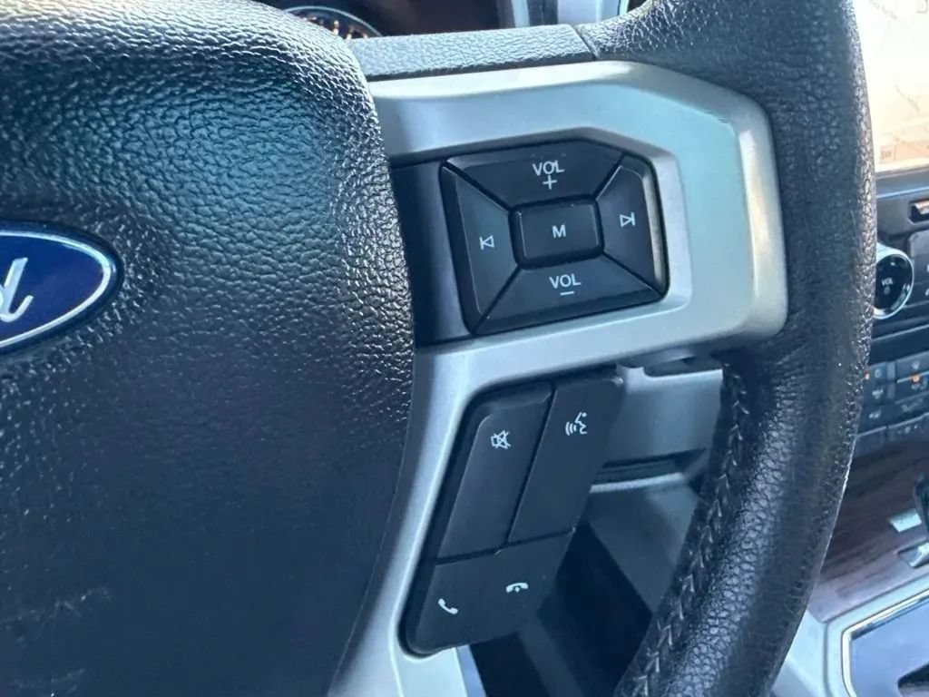 Used 2016 Ford F150 Lariat w/ Equipment Group 502A Luxury RWD image 24