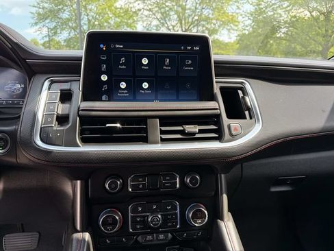 Used 2022 Chevrolet Suburban RST w/ Luxury Package AWD/4WD image 22