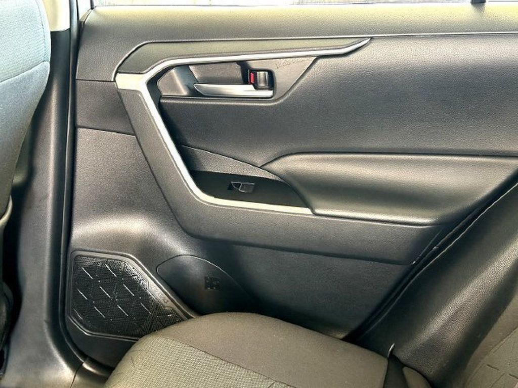 Certified 2024 Toyota RAV4 XLE AWD/4WD image 20