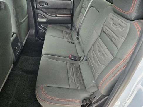 Used 2025 Nissan Frontier PRO-4X w/ Interior Protection Package AWD/4WD image 13