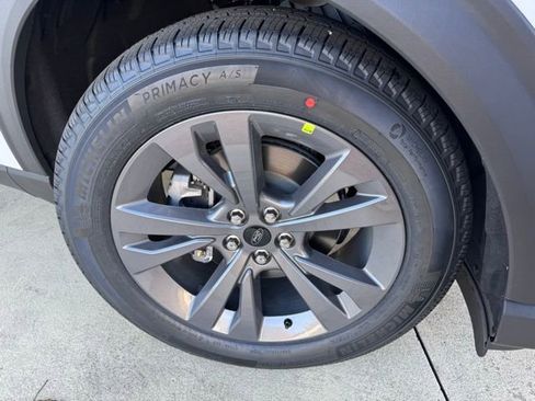 New 2026 Ford Explorer Active w/ Active Comfort Package image 42