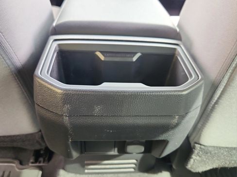 Certified 2025 Toyota Tacoma SR5 image 12