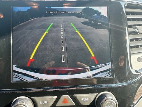 Used 2020 Jeep Grand Cherokee Summit image 14