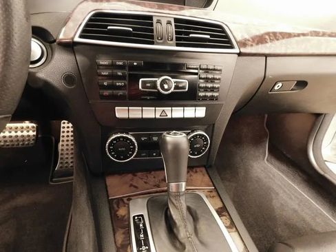 Used 2014 Mercedes-Benz C 250 Sedan w/ Multimedia Package image 26