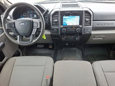 Used 2019 Ford F250 XLT w/ XLT Value Package image 15