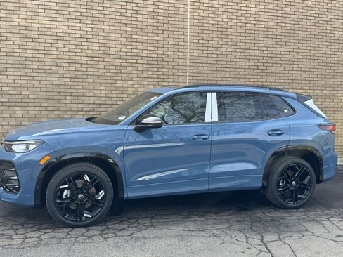 New 2026 Volkswagen Tiguan SE R-Line image 23