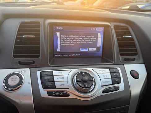 Used 2013 Nissan Murano LE w/ Platinum Pkg AWD/4WD image 29