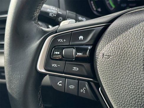 Used 2018 Honda Accord EX-L image 10