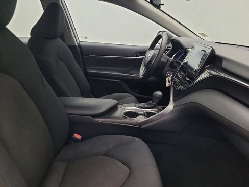 Used 2021 Toyota Camry LE FWD image 21