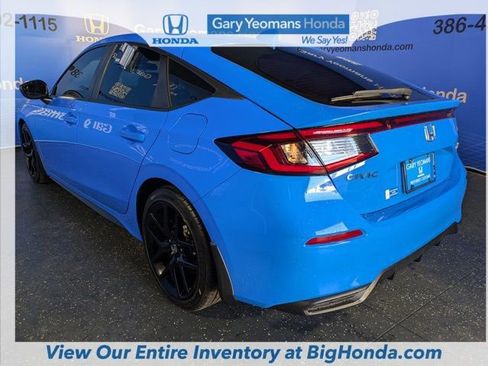 Certified 2025 Honda Civic Sport image 6