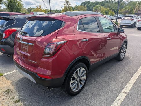 Used 2019 Buick Encore Preferred FWD image 2