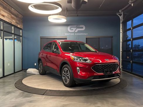 Used 2020 Ford Escape SEL AWD/4WD image 1