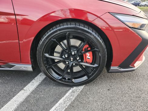 Used 2025 Hyundai Elantra N image 12