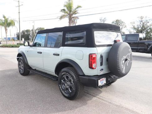 Used 2021 Ford Bronco Big Bend image 9