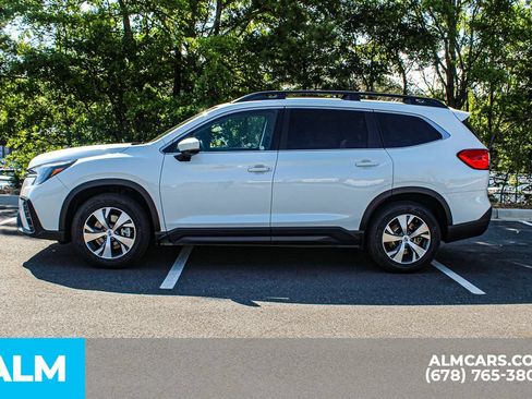 Used 2025 Subaru Ascent Premium AWD/4WD image 6