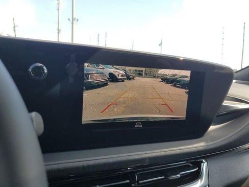 New 2026 Buick Envista Sport Touring FWD image 27