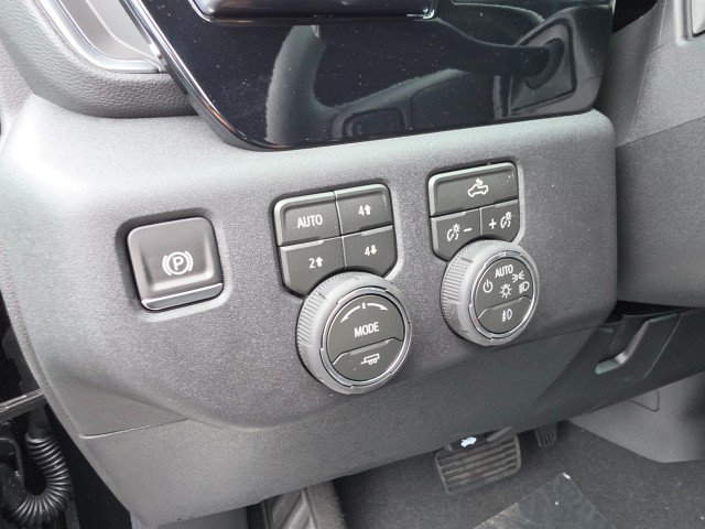 New 2026 Chevrolet Silverado 1500 RST w/ Z71 Off-Road Package AWD/4WD image 31