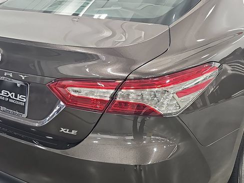 Used 2018 Toyota Camry XLE w/ Driver Assist Package FWD image 35