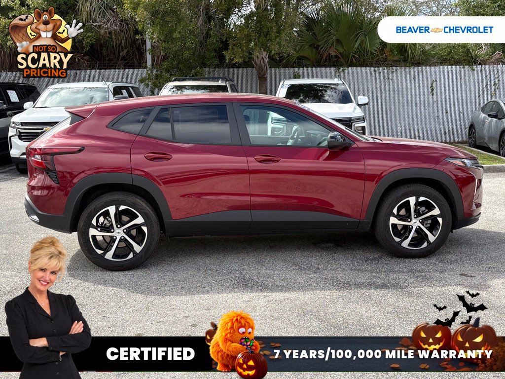 Used 2025 Chevrolet Trax RS w/ Sunroof Package FWD image 8