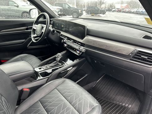 Used 2024 Kia Telluride EX X-Line image 15