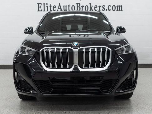 Used 2025 BMW X1 xDrive28i w/ M Sport Line w/ M Sport Package image 3