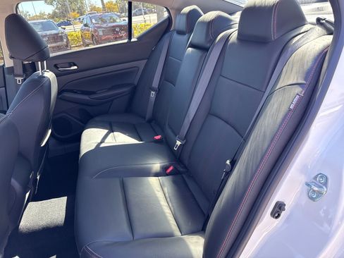 New 2025 Nissan Altima 2.5 SR image 26