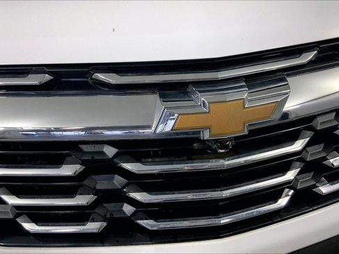 Used 2025 Chevrolet Equinox LT image 28