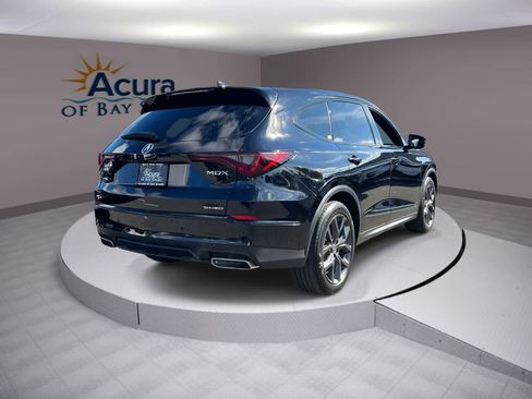 Used 2023 Acura MDX A-Spec image 3