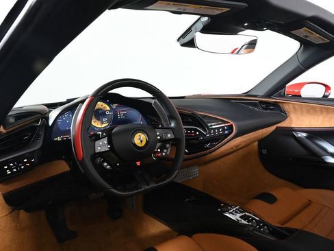 Certified 2025 Ferrari SF90 Spider AWD/4WD image 3