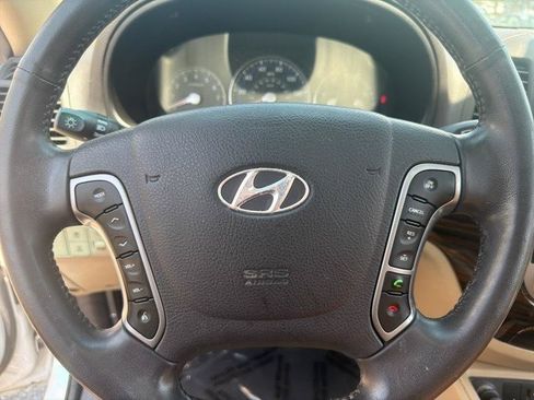 Used 2011 Hyundai Santa Fe Limited AWD/4WD image 24