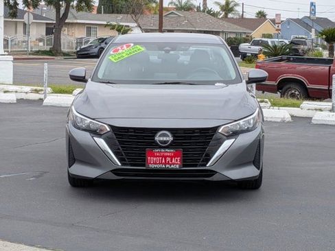 Used 2024 Nissan Sentra SV FWD image 2