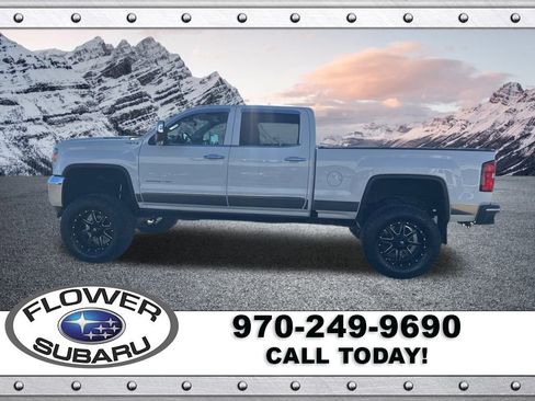 Used 2019 GMC Sierra 3500 SLT image 5