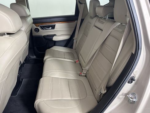 Used 2019 Honda CR-V Touring image 14