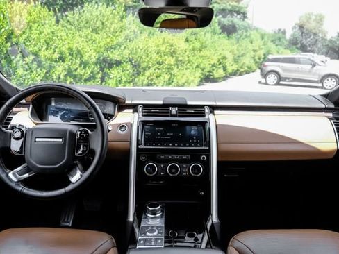 Used 2019 Land Rover Discovery HSE Luxury AWD/4WD image 16