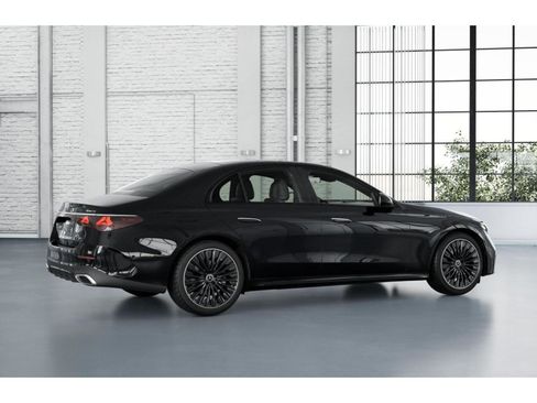 New 2026 Mercedes-Benz E 350 4MATIC Sedan image 20