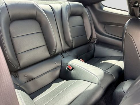 Used 2016 Ford Mustang GT Premium w/ Equipment Group 401A image 18