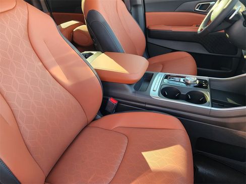 New 2026 Kia Carnival EX image 10