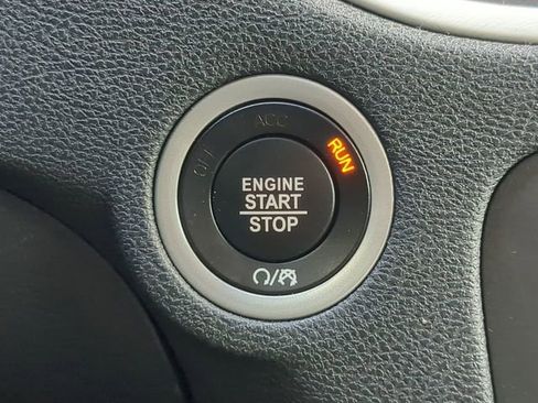 Used 2022 Dodge Charger SXT w/ Blacktop Package image 31