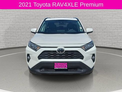 Used 2021 Toyota RAV4 XLE Premium FWD image 2