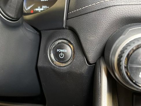 Used 2023 Toyota RAV4 Limited image 31