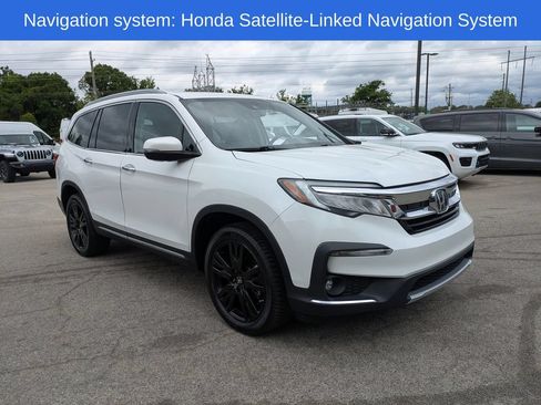 Used 2021 Honda Pilot Touring image 2