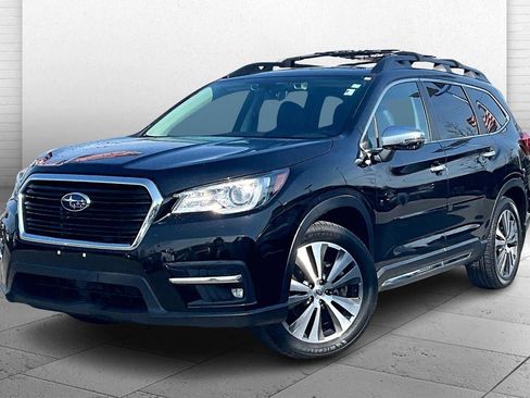 Used 2022 Subaru Ascent Touring image 11