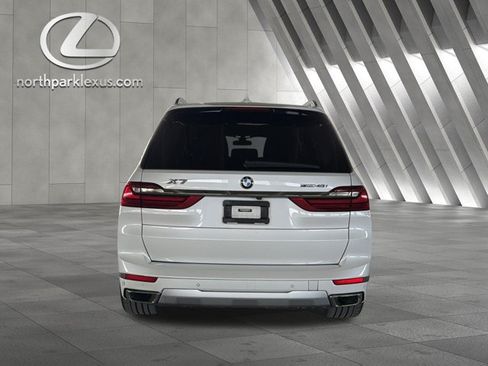 Used 2021 BMW X7 xDrive40i w/ Premium Package AWD/4WD image 27