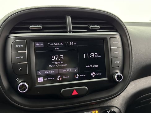 Used 2024 Kia Soul LX w/ Option Group 015 image 11