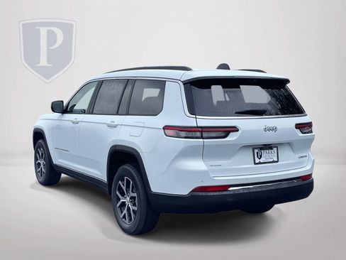 New 2025 Jeep Grand Cherokee L Limited w/ Luxury Tech Group II image 6