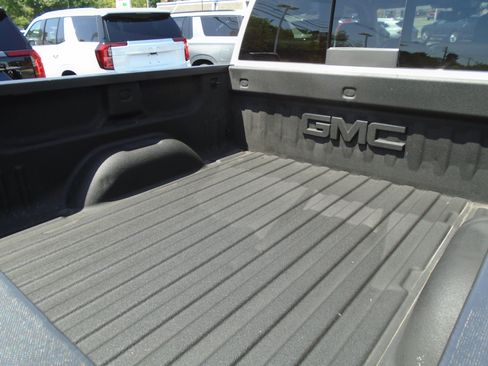 Used 2017 GMC Sierra 1500 SLT AWD/4WD image 67